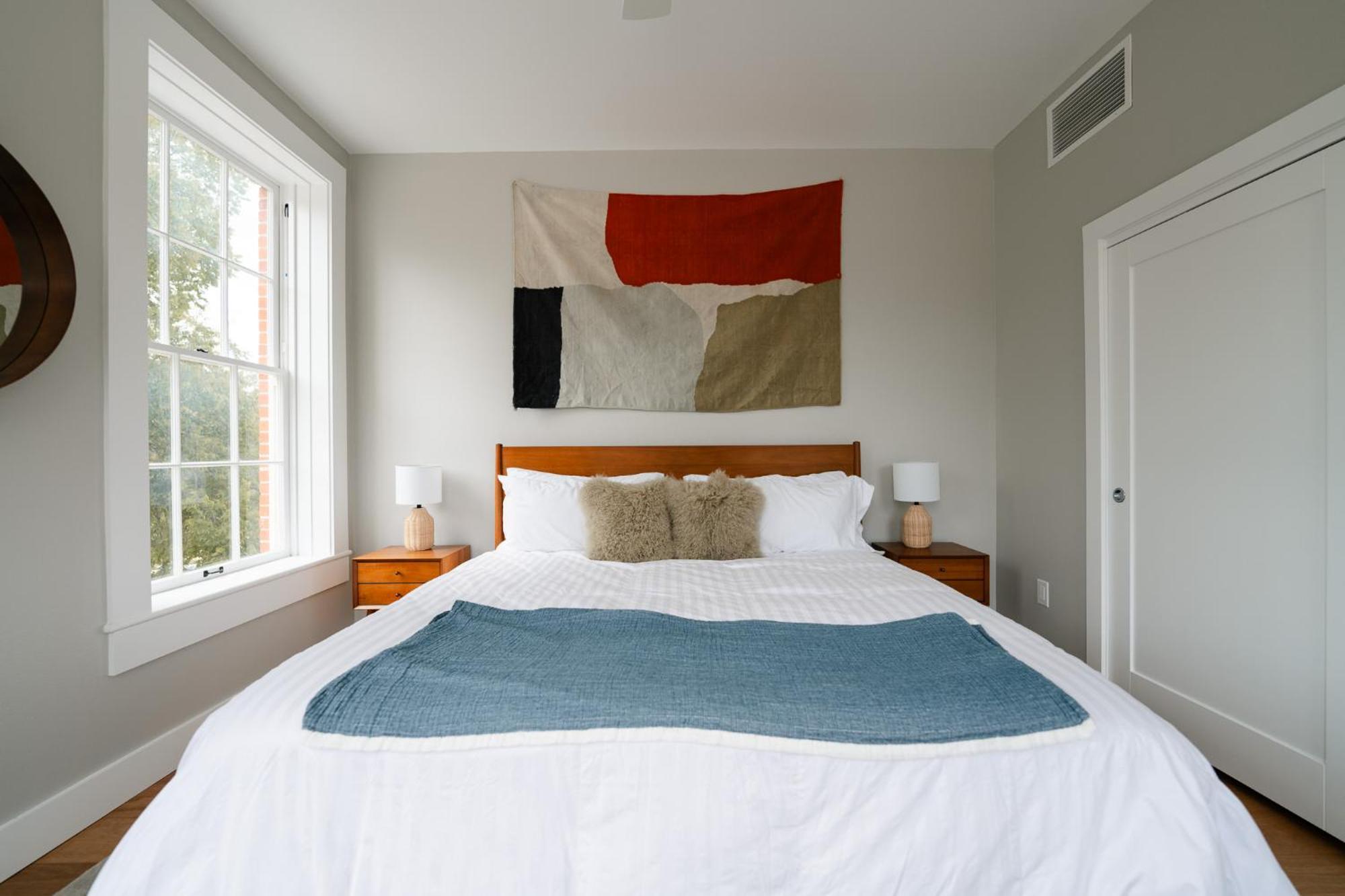Western 1924 Luxury Lofts * Martindale