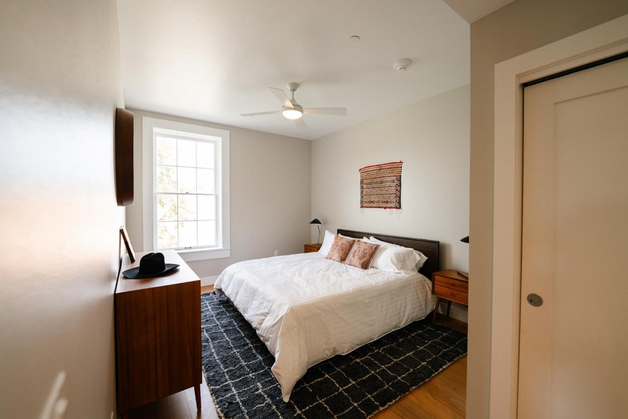 Western 1924 Luxury Lofts Apartment