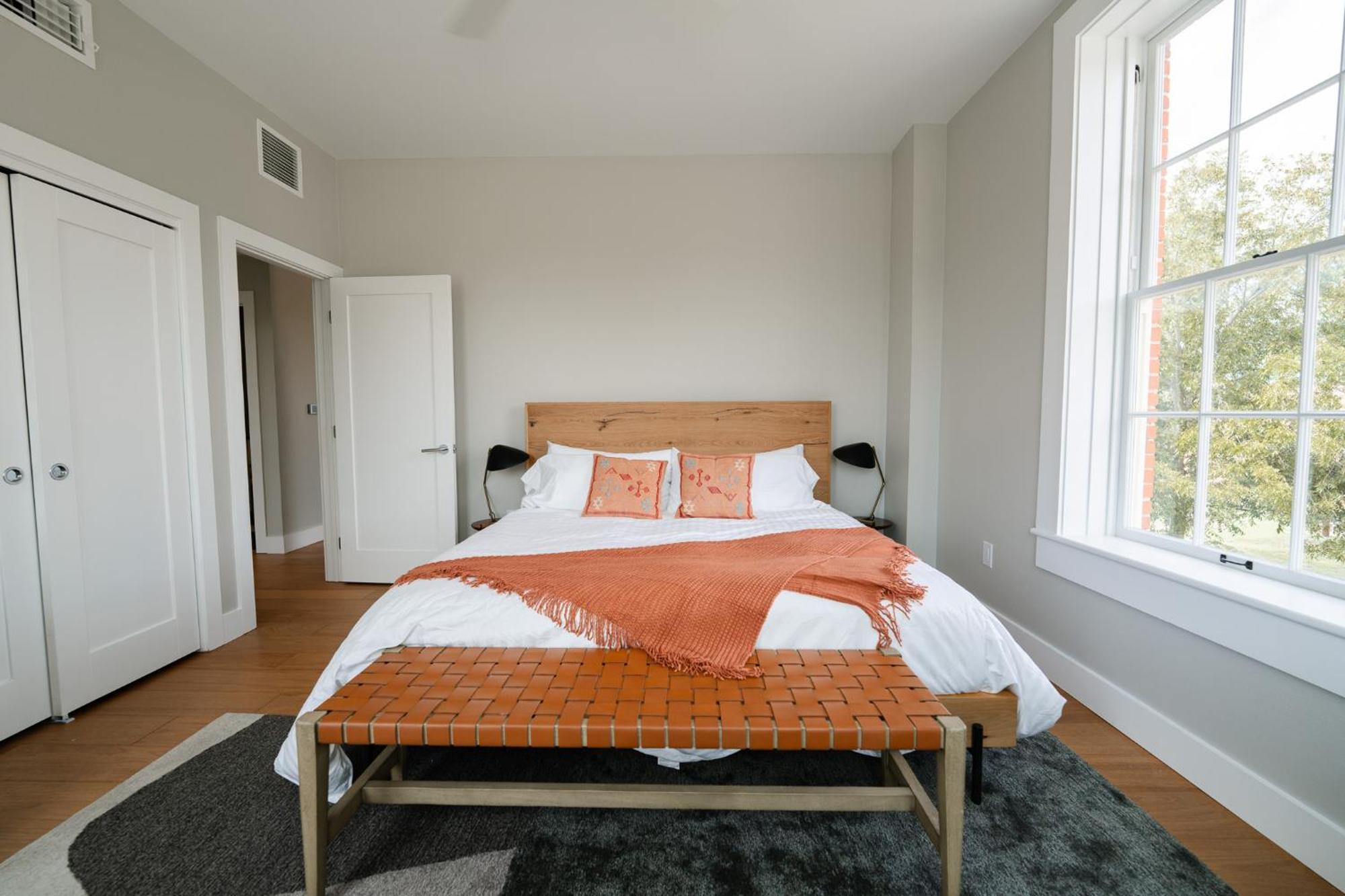 Western 1924 Luxury Lofts