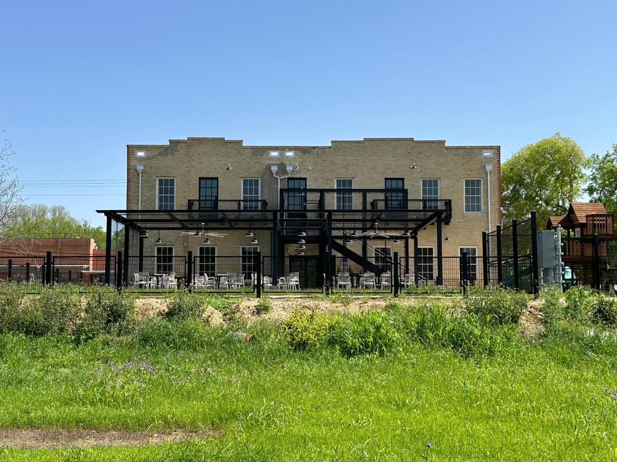 Western 1924 Luxury Lofts * Martindale